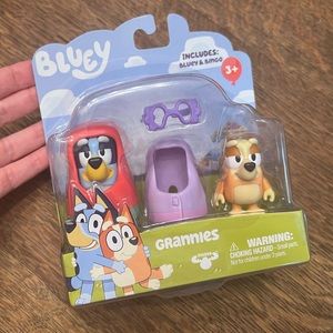 Bluey Grannies figurine